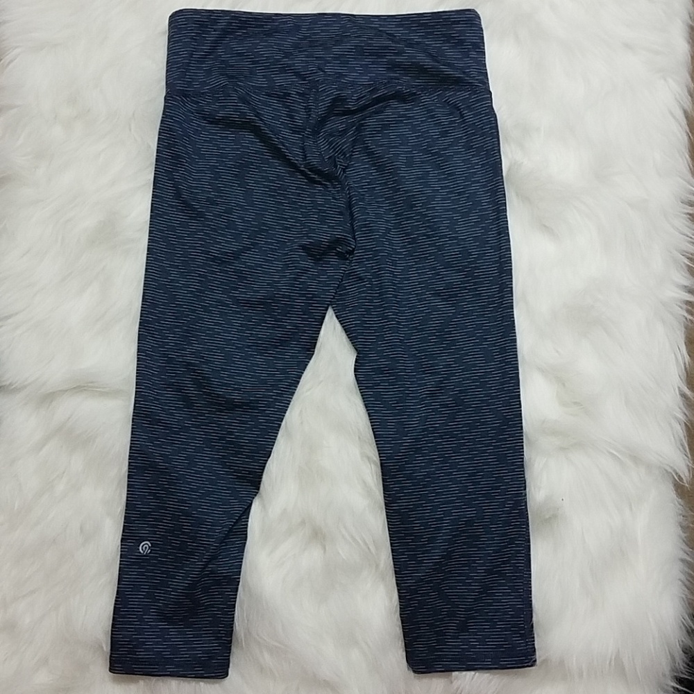 Champion (C9) Studio High-Waisted Capri Leggings